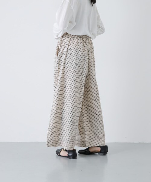 かぐれ（カグレ）の「maison de soil　BLOCK PRINT EASY PANTS（その他パンツ・レディース・LT BEIGE・2）」の7枚目の写真