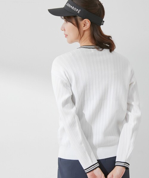 ROPE'(ロペ)の「ミニケーブル柄プレート使い長袖プルオーバー(ニット/セーター・レディース・ホワイト/グリーン/ネイビー・L/M/S)」の15枚目の写真