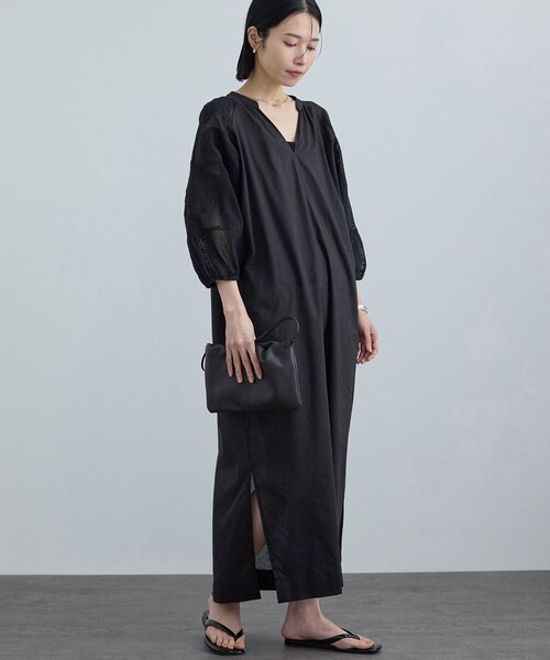 ADAM ET ROPE'(アダムエロペ)の「【WEB限定】ネット刺繍レースワンピース(ワンピース・レディース・ブラック/オフホワイト・F)」の8枚目の写真