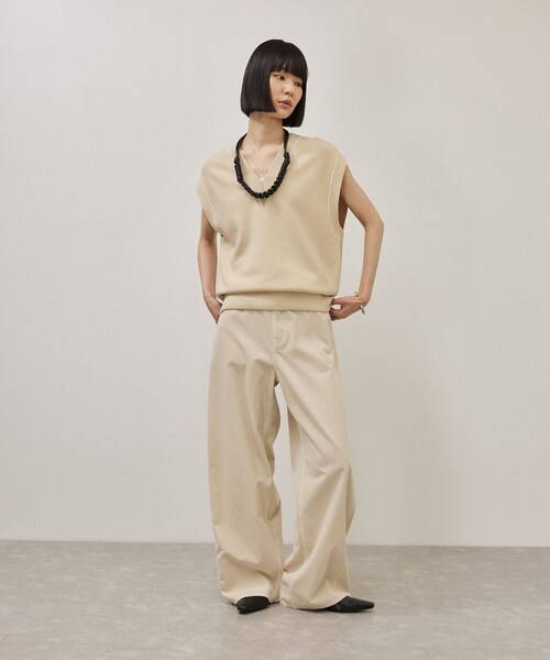 ADAM ET ROPE'(アダムエロペ)の「2WAYニットジレ(ベスト・レディース・ブラック/ダークブラウン/ベージュ・F)」の7枚目の写真