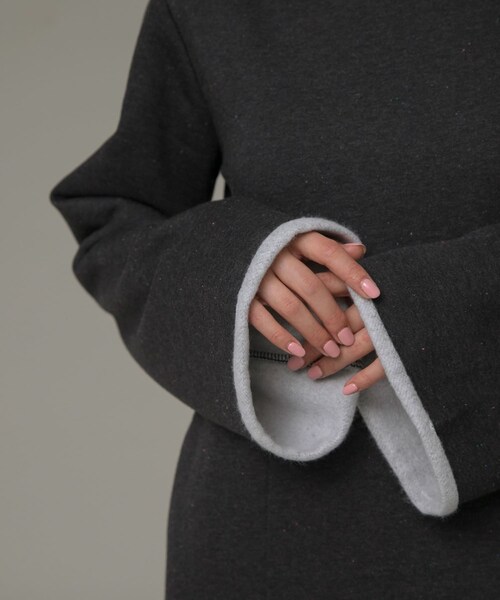URBAN RESEARCH Sonny Label（アーバンリサーチサニーレーベル）の「リラクシースウェットドレスワンピース（ワンピース・レディース・チャコール/グレー/ブラウン・FREE）」の6枚目の写真