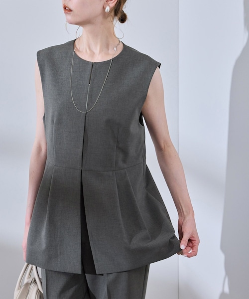 ROPE' PICNIC(ロペピクニック)の「【UV対応】【リネンライク・シリーズ】ペプラムジレベスト/通勤・セットアップ対応(ベスト・レディース・グレー/グレー系/ダークブラウン/ネイビー・38)」の5枚目の写真