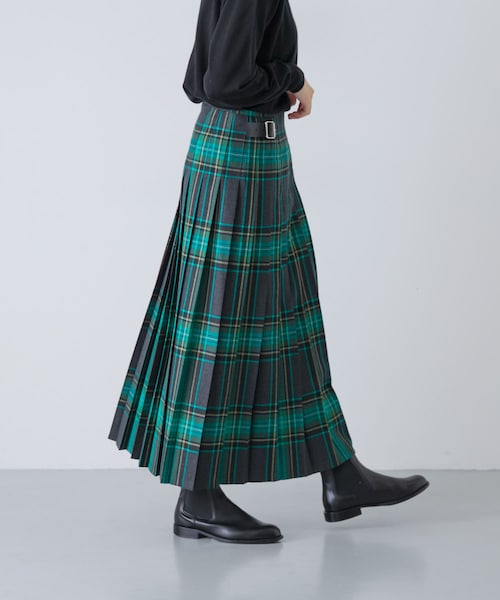 かぐれ（カグレ）の「『別注』O’NEIL OF DUBLIN×かぐれ　PLEATS WRAP SKIRT 85cm（スカート・レディース・MOYNALTY/LOUGH MASK・XS）」の8枚目の写真