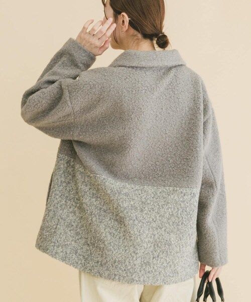 ITEMS URBANRESEARCH(アイテムズ アーバンリサーチ)の「ボア切替ジャケット(テーラードジャケット・レディース・L.BEG/GRY・Free)」の5枚目の写真