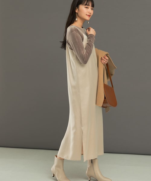 URBAN RESEARCH ROSSO（アーバンリサーチロッソ）の「サテンキャミワンピース（ワンピース・レディース・KHK.BROWN/L.BEIGE/BLUEGRAY・FREE）」の2枚目の写真