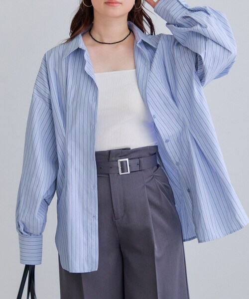 VIS（ビス）の「【WEB限定】ウエストタックシャツ（シャツ/ブラウス・レディース・ホワイト/ブルー系/ピンク/イエロー・F）」の4枚目の写真