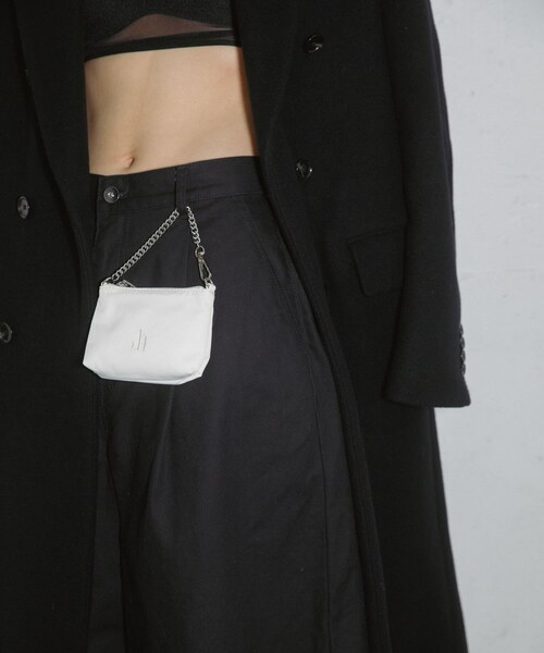 RODE SKO（ロデスコ）の「hun RODESKO　Dual pouch tote（トートバッグ・レディース・SHIRO/BLACK・-）」の7枚目の写真