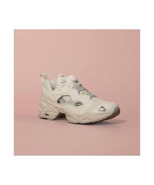 Reebok(リーボック)の「インスタ ポンプフューリー 95 / INSTAPUMP FURY 95 (スニーカー・メンズ・GY1631/GX9431/GX9430/ID6812/ID7561/HR1291/HR1290/HR1292/IG0115/100033872/100033183/100074872/100074693/100074692/100204316/100204327/100201136/100223325・220 (22.0cm)/310 (31.0cm)/300 (30.0cm)/295 (29.5cm)/255 (25.5cm)/230 (23.0cm)/250 (25.0cm)/245 (24.5cm)/240 (24.0cm)/235 (23.5cm)/225 (22.5cm)/280 (28.0cm)/270 (27.0cm)/285 (28.5cm)/265 (26.5cm)/275 (27.5cm)/260 (26.0cm)/290 (29.0cm)/230 (23cm)/240 (24cm)/250 (25cm)/260 (26cm)/270 (27cm)/280 (28cm)/290 (29cm)/300 (30cm)/310 (31cm))」の1枚目の写真