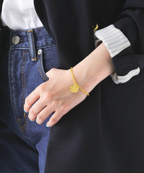 URBAN RESEARCH（アーバンリサーチ）の「MARIHA　ケーブルチェーンブレスレット Athena（ブレスレット・レディース・GD・-）」の2枚目の写真