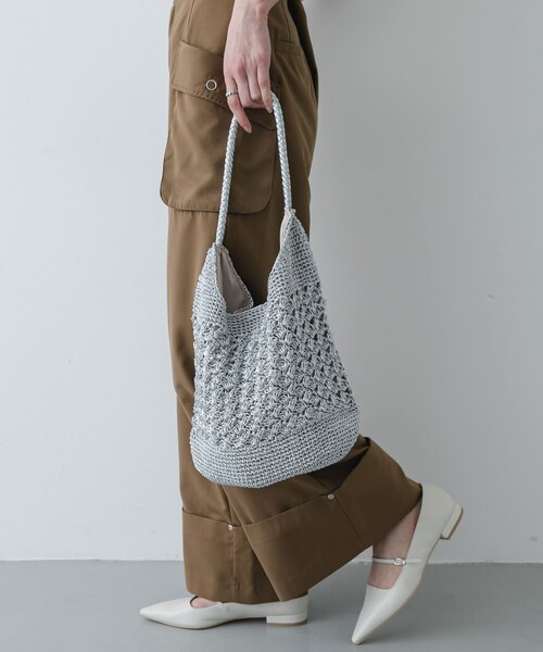 SENSE OF PLACE by URBAN RESEARCH（センスオブプレイスバイアーバンリサーチ）の「メタリックヤーンバッグ（かごバッグ・レディース・SILVER/NAVY/BROWN/MIX・One）」の18枚目の写真