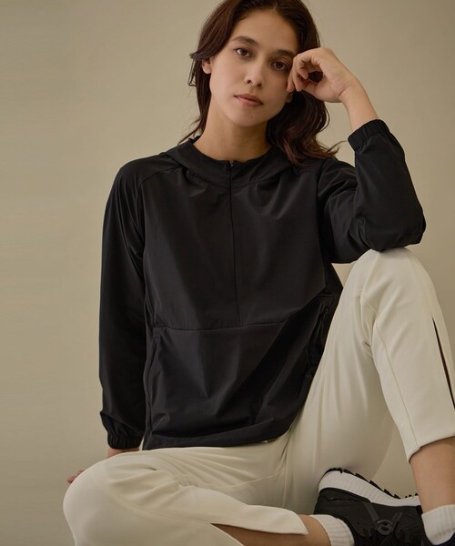 ROPE'（ロペ）の「【NOIR】【撥水】ナイロン2WAY ウィンドジャケット（パーカー・レディース・ブラック/ベージュ系・L/M/S）」の16枚目の写真