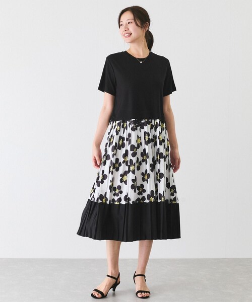 Jayro（ジャイロ）の「花柄ドッキング半袖ワンピース（ワンピース・レディース・ブラック系・F）」の11枚目の写真