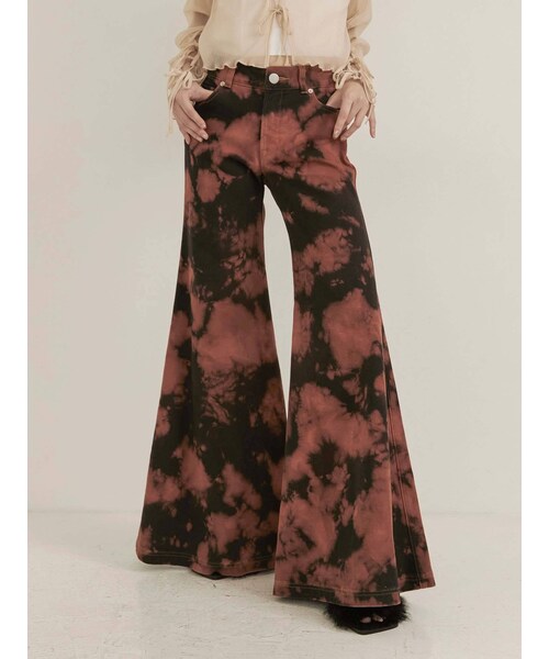 PAMEO POSE(パメオポーズ)の「Psychedelic Pants(デニムパンツ・レディース・インディゴ/ブラウン/ブラック・S/M/L)」の12枚目の写真