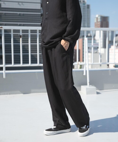 ITEMS URBANRESEARCH（アイテムズ アーバンリサーチ）の「Linen Blend Tapered Pants（その他パンツ・メンズ・NVY/BRN/BLK・M/L）」の6枚目の写真