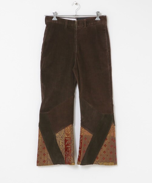 THE GOODLAND MARKET（ザグッドランドマーケット）の「77circa　make gobelin cutback hem flare corduroy trousers（その他パンツ・レディース・brown1/brown2/brown3・30）」の2枚目の写真