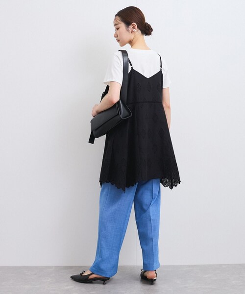 VIS(ビス)の「カットワークレースキャミミニワンピース(ワンピース・レディース・ブラック/オフホワイト・F)」の5枚目の写真