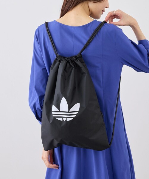 ROPE' PICNIC（ロペピクニック）の「【adidas/アディダス】HERI ADICOLOR GS GYMSACK（バックパック/リュック・レディース・ブラック・F）」の14枚目の写真