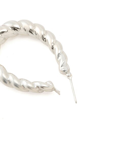 ADAM ET ROPE'（アダムエロペ）の「【GIGI（ジジ）】LUNA twisted earrings（ピアス（両耳用）・レディース・シルバー・F）」の16枚目の写真