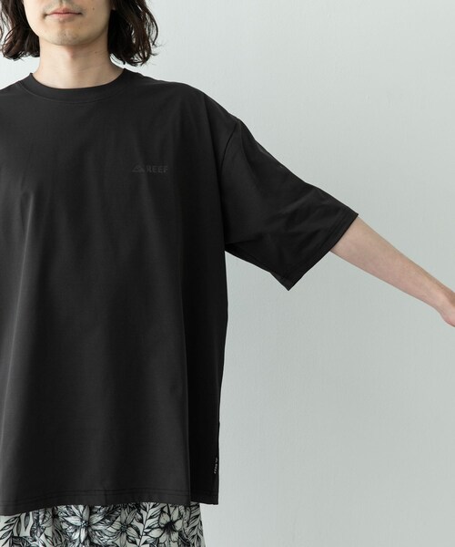 URBAN RESEARCH Sonny Label（アーバンリサーチサニーレーベル）の「REEF　1POINT LOGO RASH SHORT-SLEEVE T-SHIRTS（Tシャツ/カットソー・メンズ・WHT/BLK・M/L）」の10枚目の写真