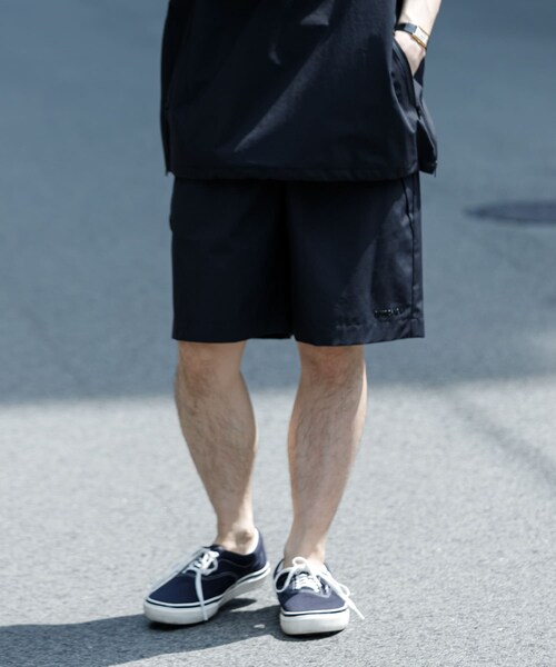 URBAN RESEARCH(アーバンリサーチ)の「『撥水/防水』Sympatex別注ShortPants(その他パンツ・メンズ・CHARCOAL/BLACK・M/L)」の4枚目の写真
