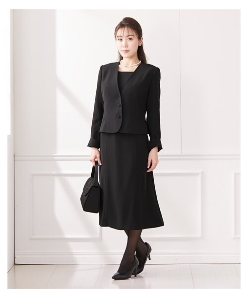 nissen（ニッセン）の「【大きい胸専用】【喪服・礼服・フォーマル】洗える防しわノーカラーアンサンブル（ノーカラージャケット＋前開きジャケットドッキングワンピース）（オールシーズン対応）（スーツセット・レディース・ブラック・FM/FL/FLL/F3L）」の4枚目の写真