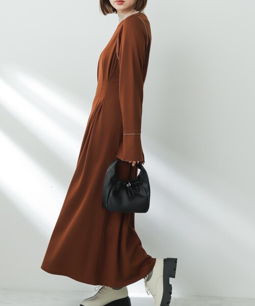 SENSE OF PLACE by URBAN RESEARCH（センスオブプレイスバイアーバンリサーチ）の「ウエストタックカットワンピース（ワンピース・レディース・BROWN/GREIGE/BLACK・one）」の16枚目の写真