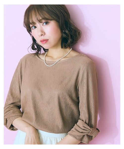 nissen（ニッセン）の「大きいサイズ リボンデザイントップス marun（Tシャツ/カットソー・レディース・オフホワイト/ピンク/黒/モカ・L/LL/3L/4L/5L/6L/8L/10L）」の3枚目の写真