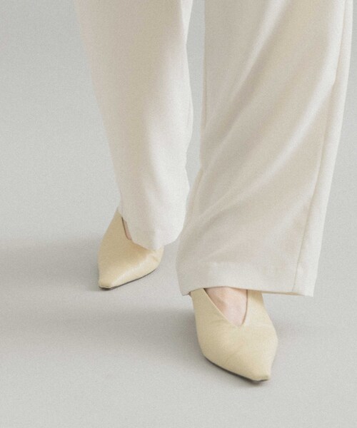 URBAN RESEARCH ROSSO（アーバンリサーチロッソ）の「HENRI EN VARGO　Yves（その他シューズ・レディース・GREEN/BEIGE・36/37/38）」の4枚目の写真