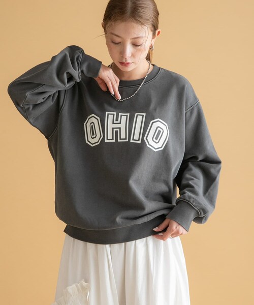 URBAN RESEARCH Sonny Label（アーバンリサーチサニーレーベル）の「GEM SPORTSWEAR　クルーネックロゴスウェット（スウェット・レディース・スミクロ/オートミール/ネイビー・M/L）」の4枚目の写真