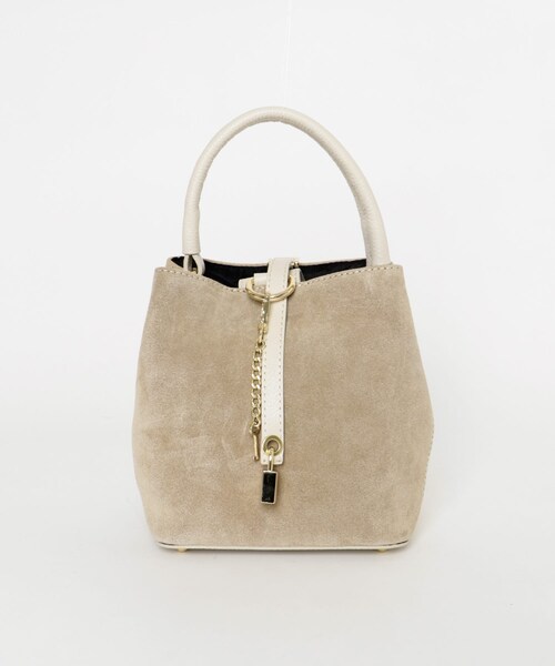 URBAN RESEARCH ROSSO（アーバンリサーチロッソ）の「AULENTTI　ドローストリングトートバッグ（ハンドバッグ・レディース・CAPPUCCINO・Free）」の2枚目の写真