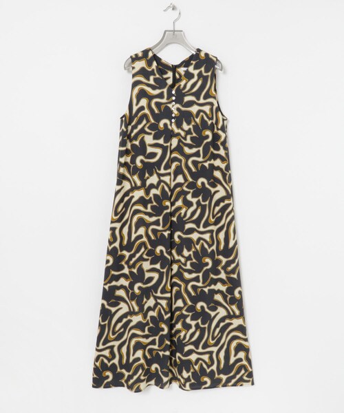 URBAN RESEARCH（アーバンリサーチ）の「SPRINTEXボタニカルプリントワンピース（ワンピース・レディース・GRG×NVY/IVO×BLK・FREE）」の13枚目の写真