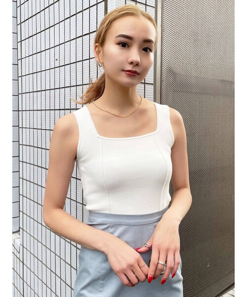 EMODA（エモダ）の「ミニマルフィットニット（タンクトップ・レディース・ライム/グリーン/ブラック/ホワイト/ミントグリーン/オレンジ・F）」の2枚目の写真