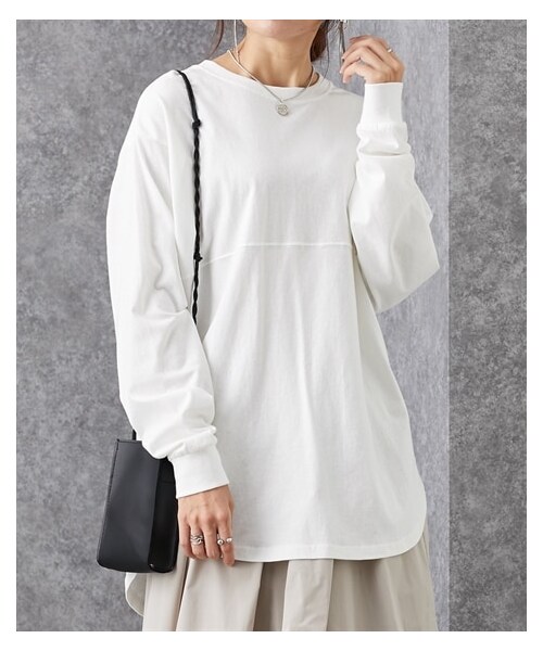 nissen（ニッセン）の「胸切り替えライン入ＢＩＧシルエット長袖Ｔシャツ ［Soiunique］（Tシャツ/カットソー・レディース・オフホワイト/ブラック/ダークグレー/ピンクベージュ/カーキ/メランジグレー(新色)/オートミール(新色)・M/L）」の2枚目の写真