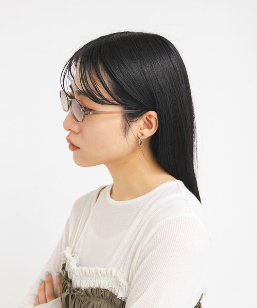 KBF（ケイビーエフ）の「オーバルフレームサングラス（メガネ・レディース・BROWN/D.BROWN・One）」の15枚目の写真