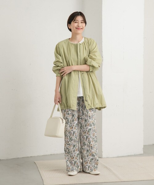 URBAN RESEARCH DOORS（アーバンリサーチドアーズ）の「ギャザーノーカラーブルゾン（ブルゾン・レディース・L.KHAKI/NAVY・M）」の16枚目の写真