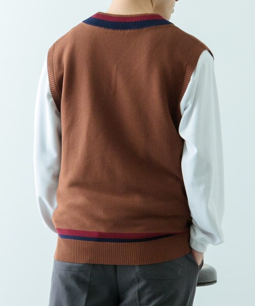 ITEMS URBANRESEARCH（アイテムズ アーバンリサーチ）の「ガーター編みチルデンニットベスト（ベスト・メンズ・BRN/NTL・M/L）」の13枚目の写真