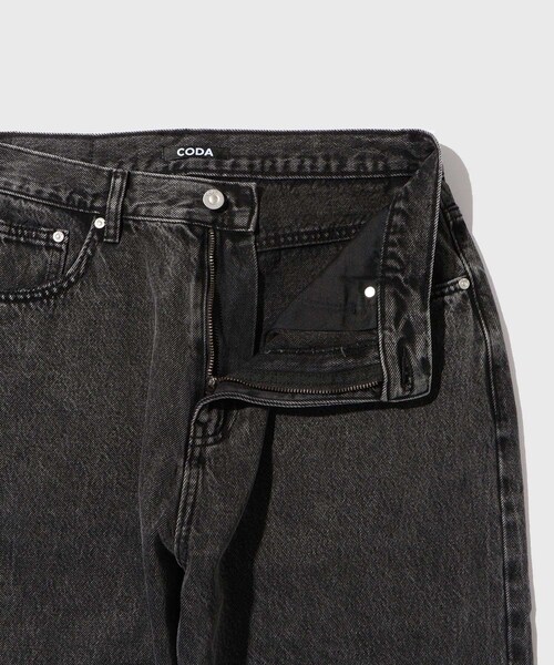ADAM ET ROPE'(アダムエロペ)の「【CODA/コーダ】ACID WASHED DISTRESSED EXTENDED CUT FLARED JEANS(デニムパンツ・メンズ・スミクロ・0/1/2)」の6枚目の写真