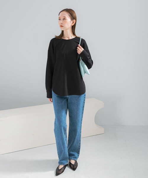 URBAN RESEARCH ROSSO（アーバンリサーチロッソ）の「ストレッチジョーゼットプルオーバー（シャツ/ブラウス・レディース・OFF/MOCHA/BLACK・Free）」の21枚目の写真