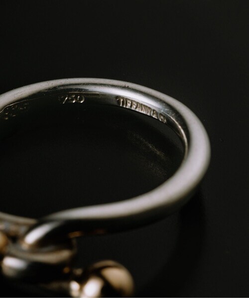 ADAM ET ROPE'（アダムエロペ）の「【VINTAGE JEWELRY】TIFFANY ラブノット コンビ リング 925 750 #9（リング・メンズ・シルバー・F）」の4枚目の写真