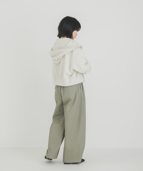 KBF（ケイビーエフ）の「セーラーライククロップドパーカー（パーカー・レディース・NAVY/OATMEAL/TOP GRAY・One）」の19枚目の写真