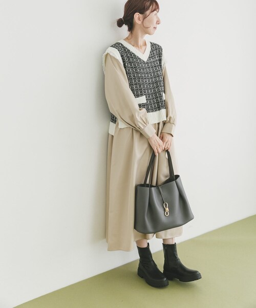 ITEMS URBANRESEARCH(アイテムズ アーバンリサーチ)の「ツイードニットドッキングワンピース(ワンピース・レディース・BLK×WHT/BLK・FREE)」の17枚目の写真