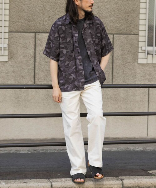ITEMS URBANRESEARCH(アイテムズ アーバンリサーチ)の「リネンレーヨン ウエストイージー トラウザー(その他パンツ・メンズ・OFF WHITE/BLACK/MOCHA/D.BLUE・M/L)」の9枚目の写真