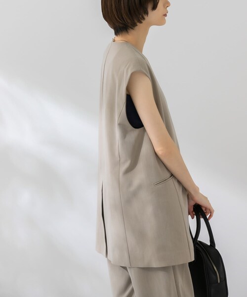 KBF（ケイビーエフ）の「ラウンドノーカラージレ（テーラードジャケット・レディース・YELLOW/IVORY/GREIGE・one）」の21枚目の写真