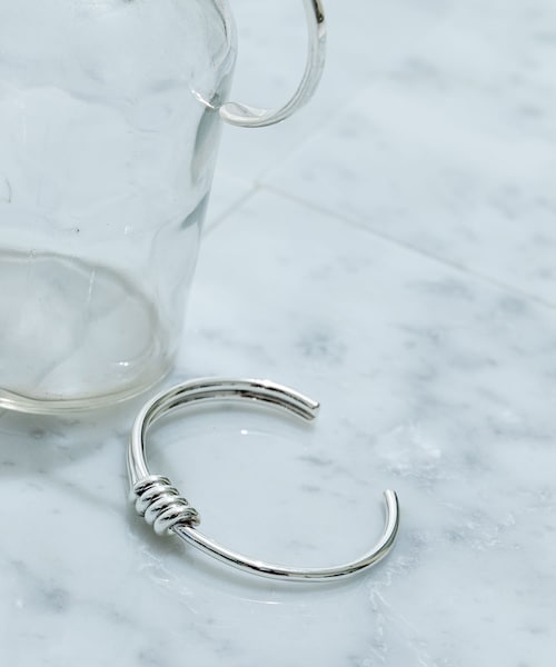 XOLO　Coil Bangle - Large