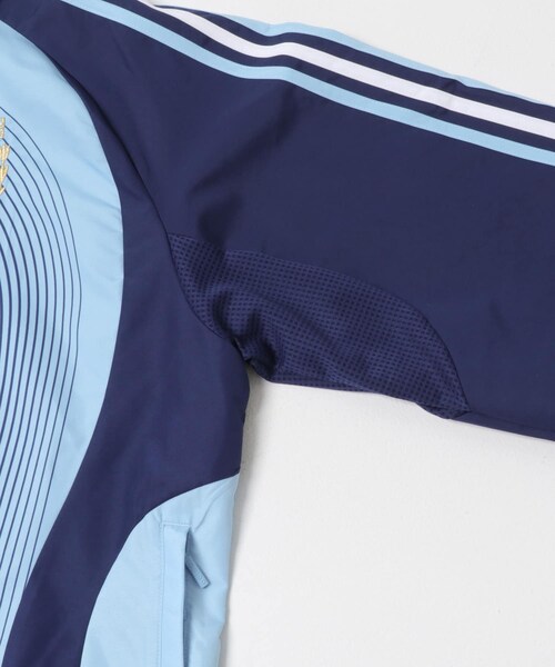 URBAN RESEARCH(アーバンリサーチ)の「adidas サッカーアルゼンチン代表 2006 アウェイ トラックトップ(テーラードジャケット・メンズ・ダークブルー・M/L/XL)」の8枚目の写真