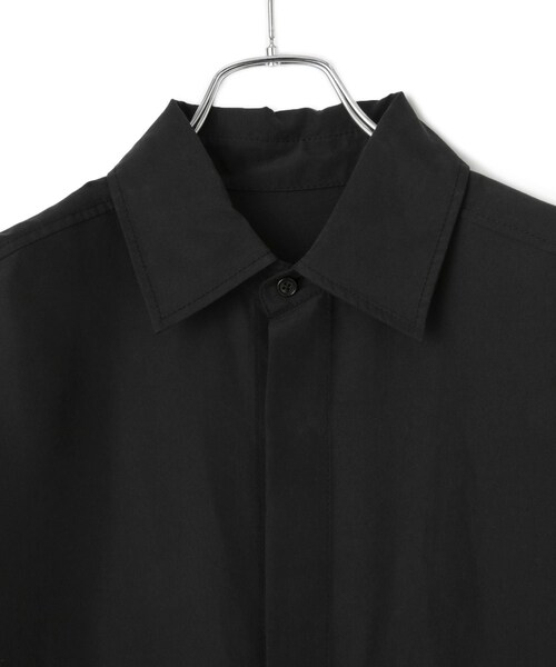 ADAM ET ROPE'（アダムエロペ）の「【サステナブル】ジャンプスーツ（つなぎ/オールインワン・レディース・ブラック/ベージュ・36/38）」の7枚目の写真