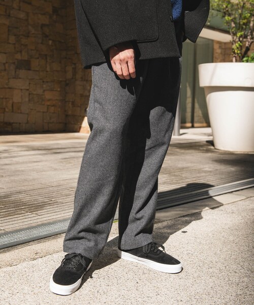 URBAN RESEARCH DOORS（アーバンリサーチドアーズ）の「ウール混ヘリンボーンイージートラウザー（その他パンツ・メンズ・BROWN/BLACK・M/L）」の18枚目の写真