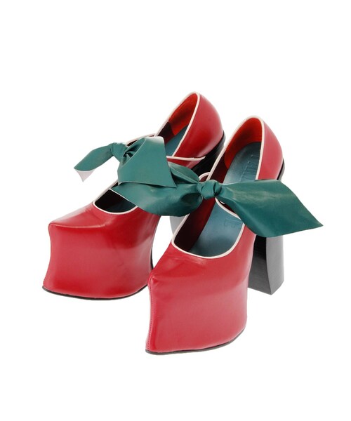 PAMEO POSE(パメオポーズ)の「APPLE SHOES(パンプス・レディース・ブラック/レッド/ネイビー・36/38/40)」の8枚目の写真