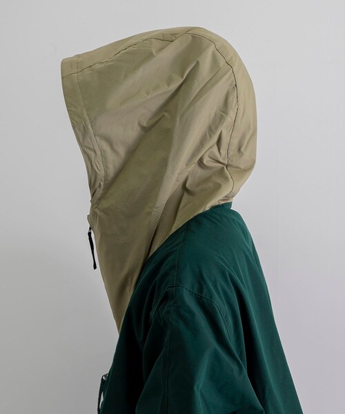 URBAN RESEARCH(アーバンリサーチ)の「DAIWA PIER39 TECH ANORAK PARKA(マウンテンパーカー・メンズ・GREEN/BLACK・M/L)」の20枚目の写真