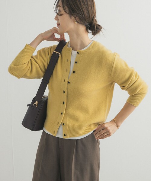 URBAN RESEARCH DOORS（アーバンリサーチドアーズ）の「ウールサテン釦コンパクトカーディガン（カーディガン/ボレロ・レディース・L/GRAY/YELLOW/TOP GRAY・M）」の3枚目の写真
